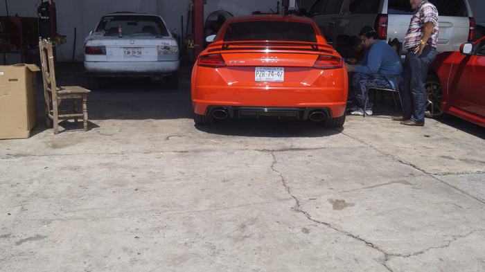 Audi TT RS naranja - taller mecanico Vicar Racing en Veracruz
